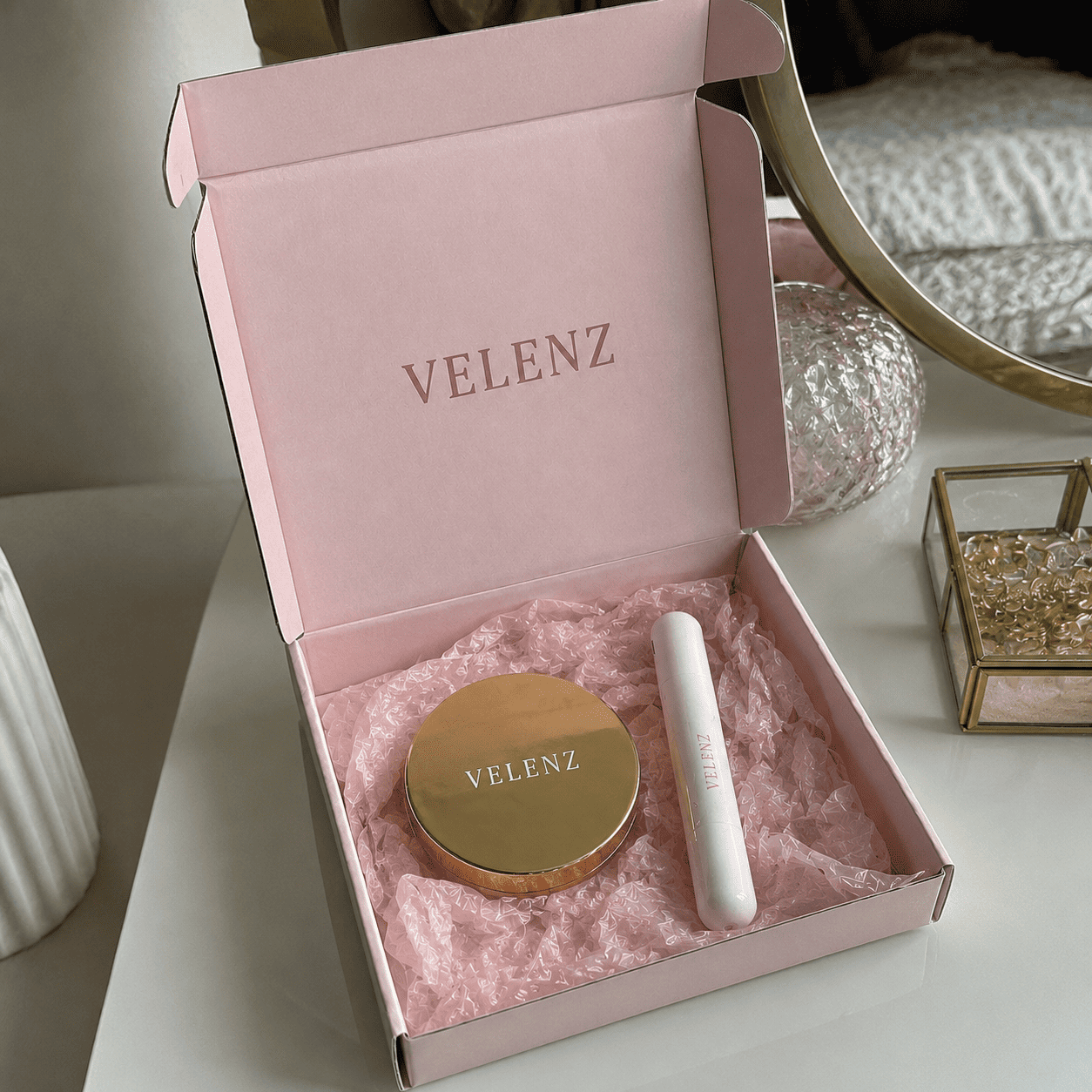Kit de Maquillaje con Delineador y Paleta para Ojos