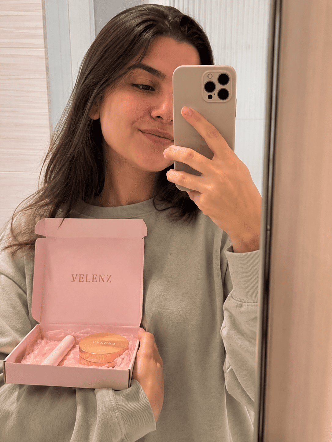Kit de Maquillaje con Delineador y Paleta para Ojos