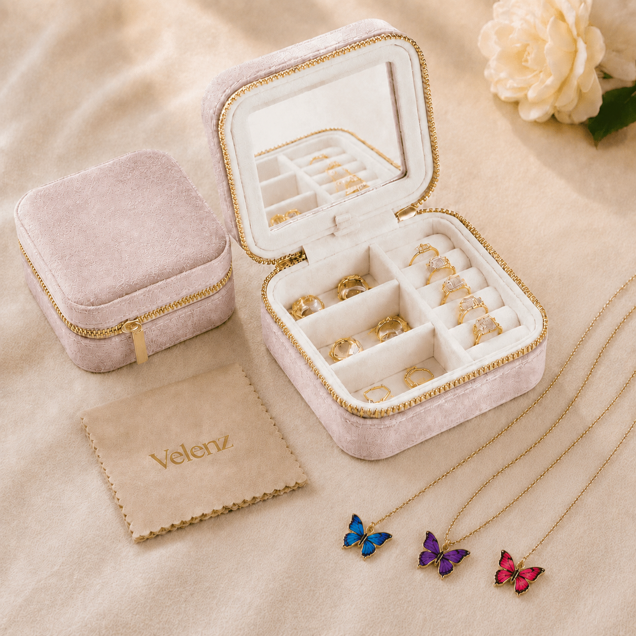 Joyero Premium de Viaje para Mujer con Espejo + 3 Collares con Baño de Oro de Regalo