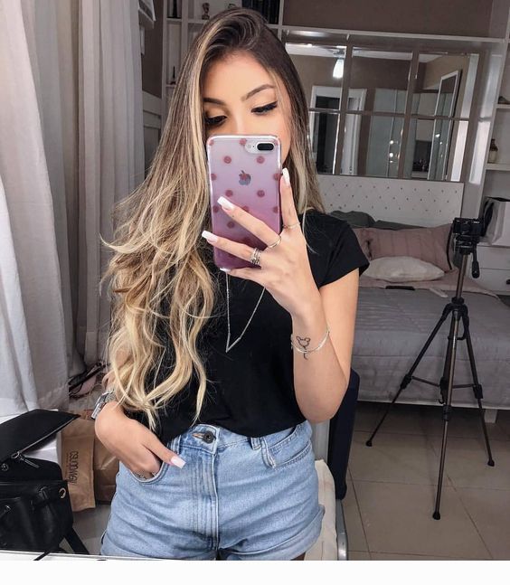 <em>Carolina M. – Mendoza</em>